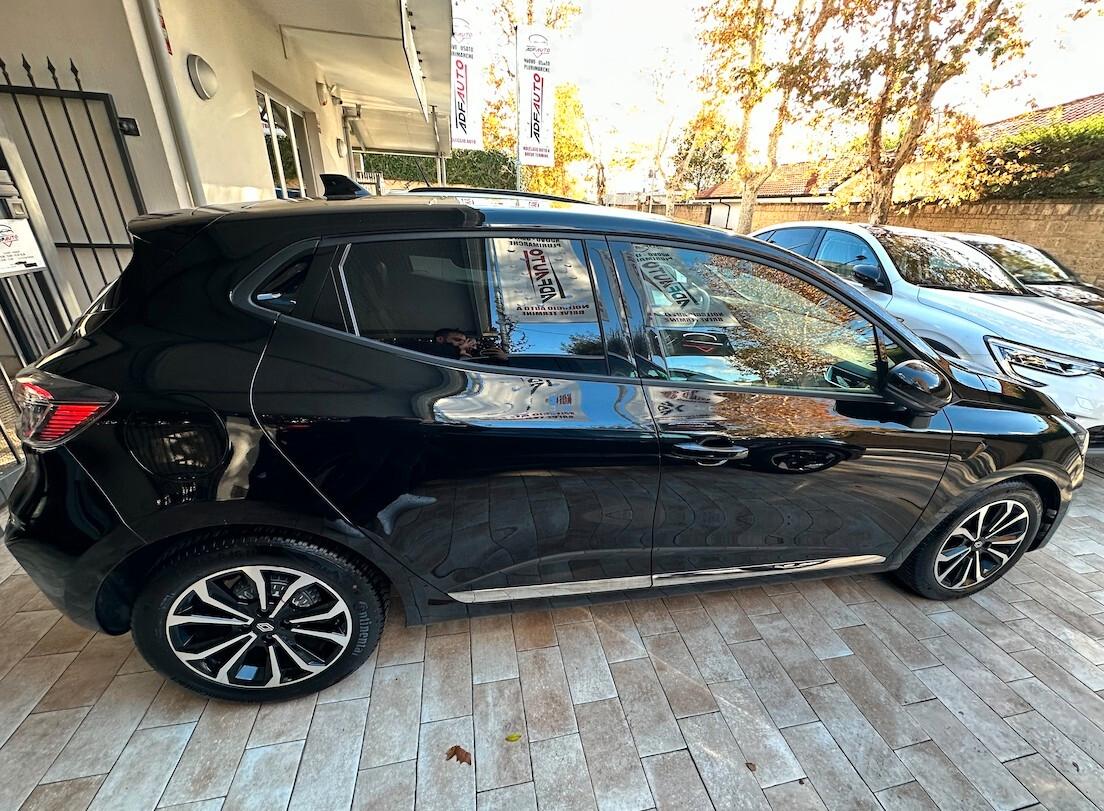 Renault Clio 1.0 TCe 90 CV – Techno – 2024 – 31.600 km – Promo 14.900 €