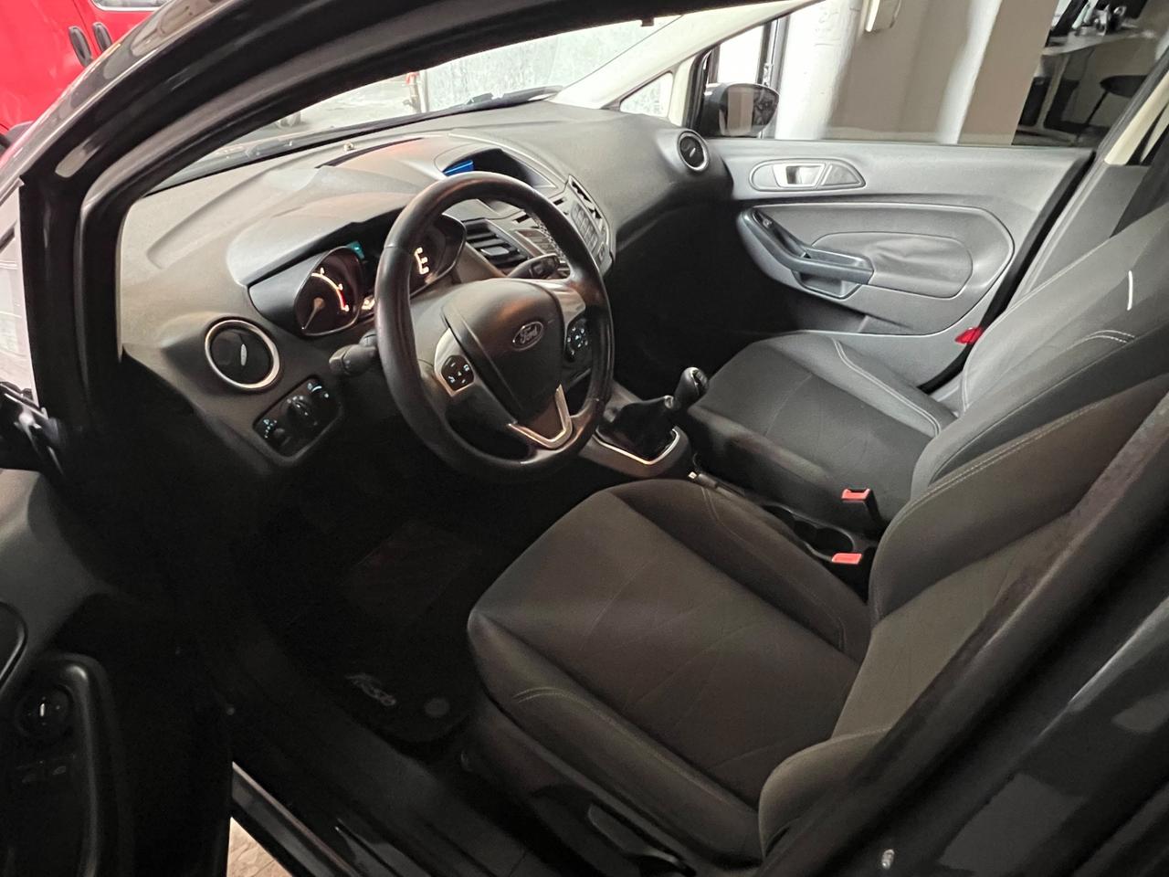 Ford Fiesta 1.5 TDCi 75CV 5 porte Business