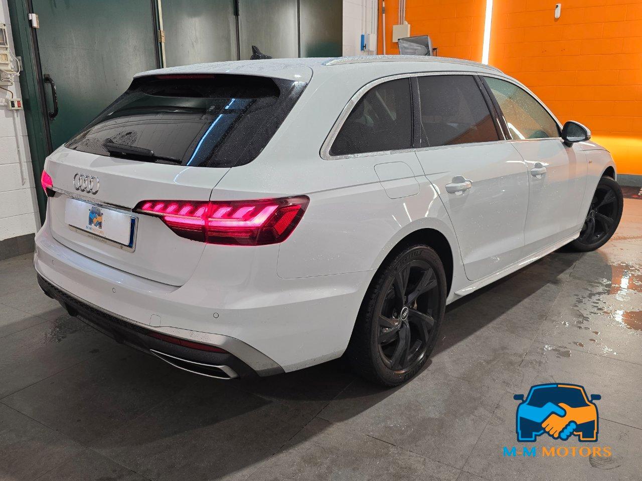Audi A4 Avant 30 2.0 tdi mhev S Line edition 136cv s-tronic