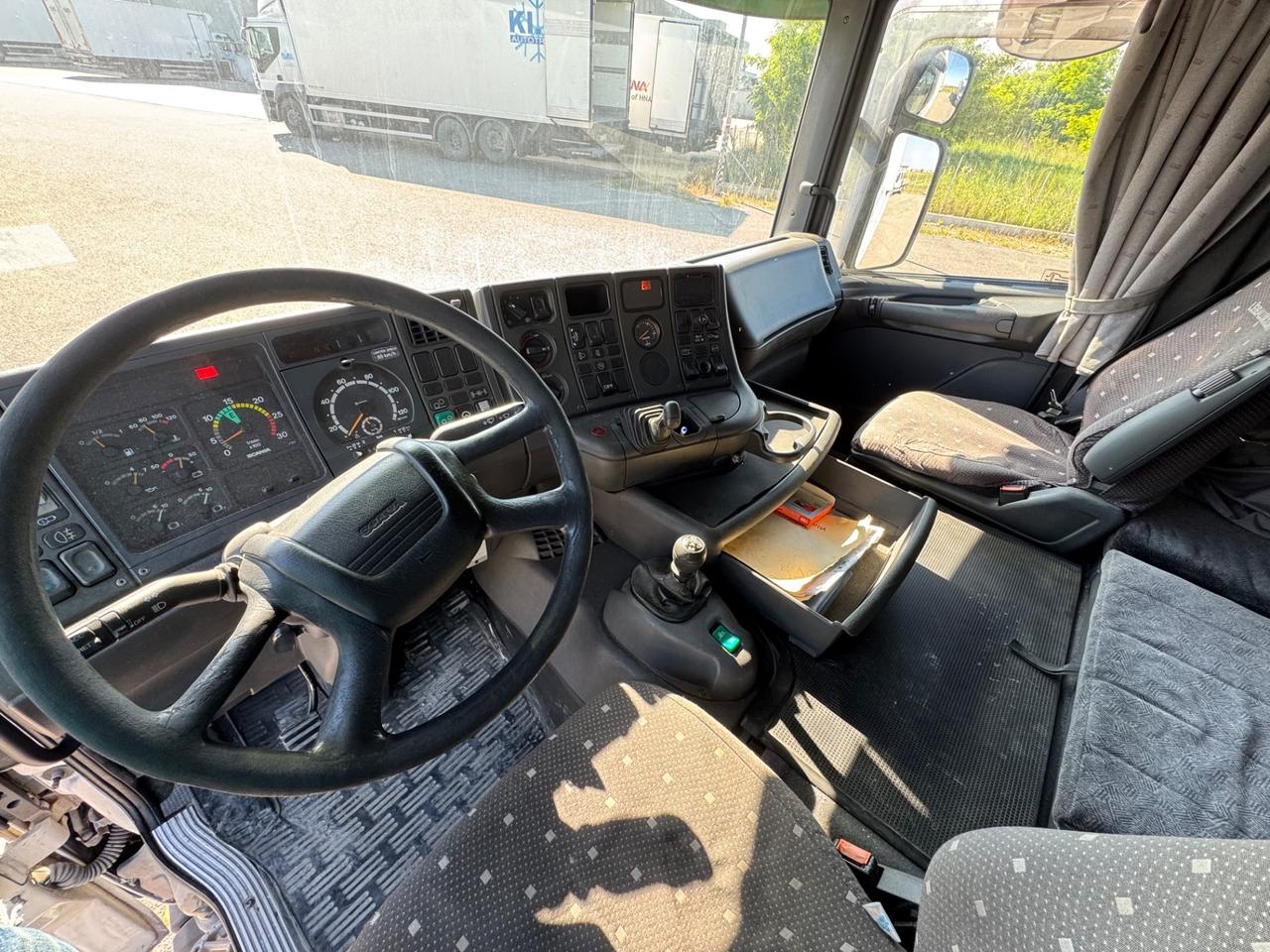 SCANIA 114L 380