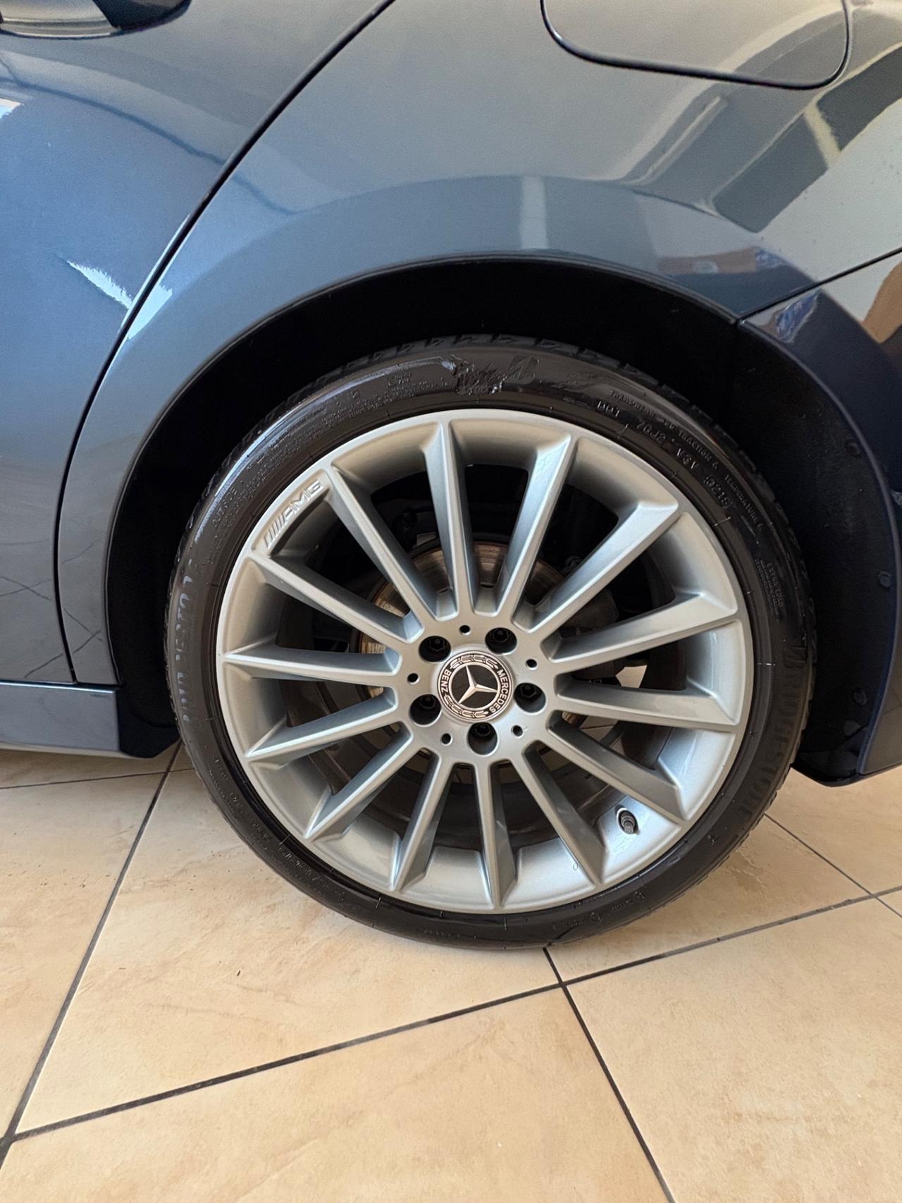 Mercedes-benz A 200 A 200 d Automatic Premium amg-line full optionals