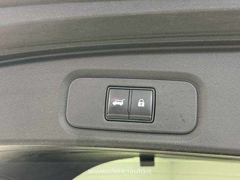 Nissan Qashqai MHEV 140 CV Tekna (TETTO PAN.)