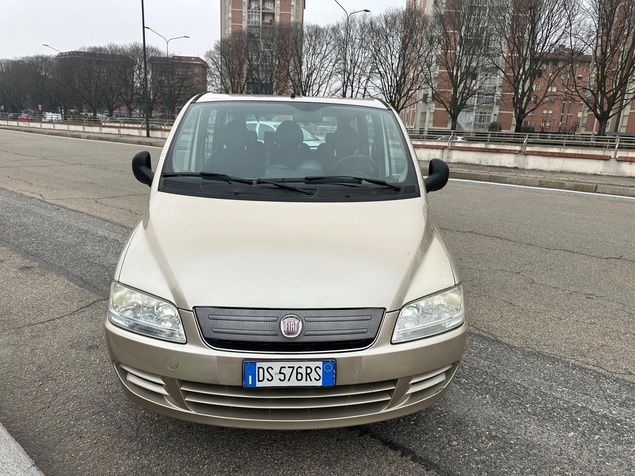 Fiat Multipla 1.6 16V Natural Power 6 posti