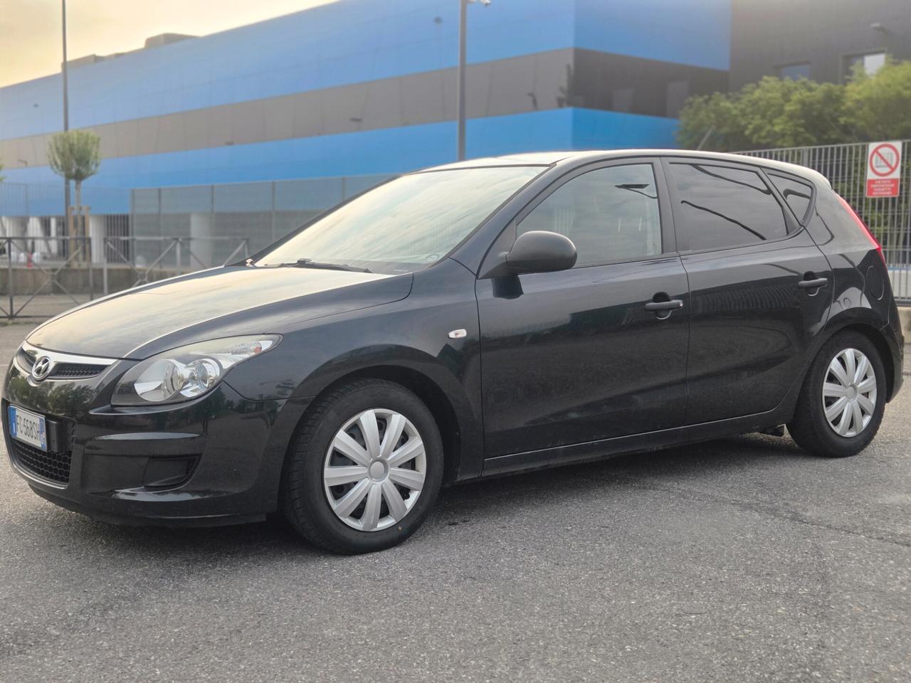 Hyundai i30 1.6 CRDi VGT 16V 90CV 5p.