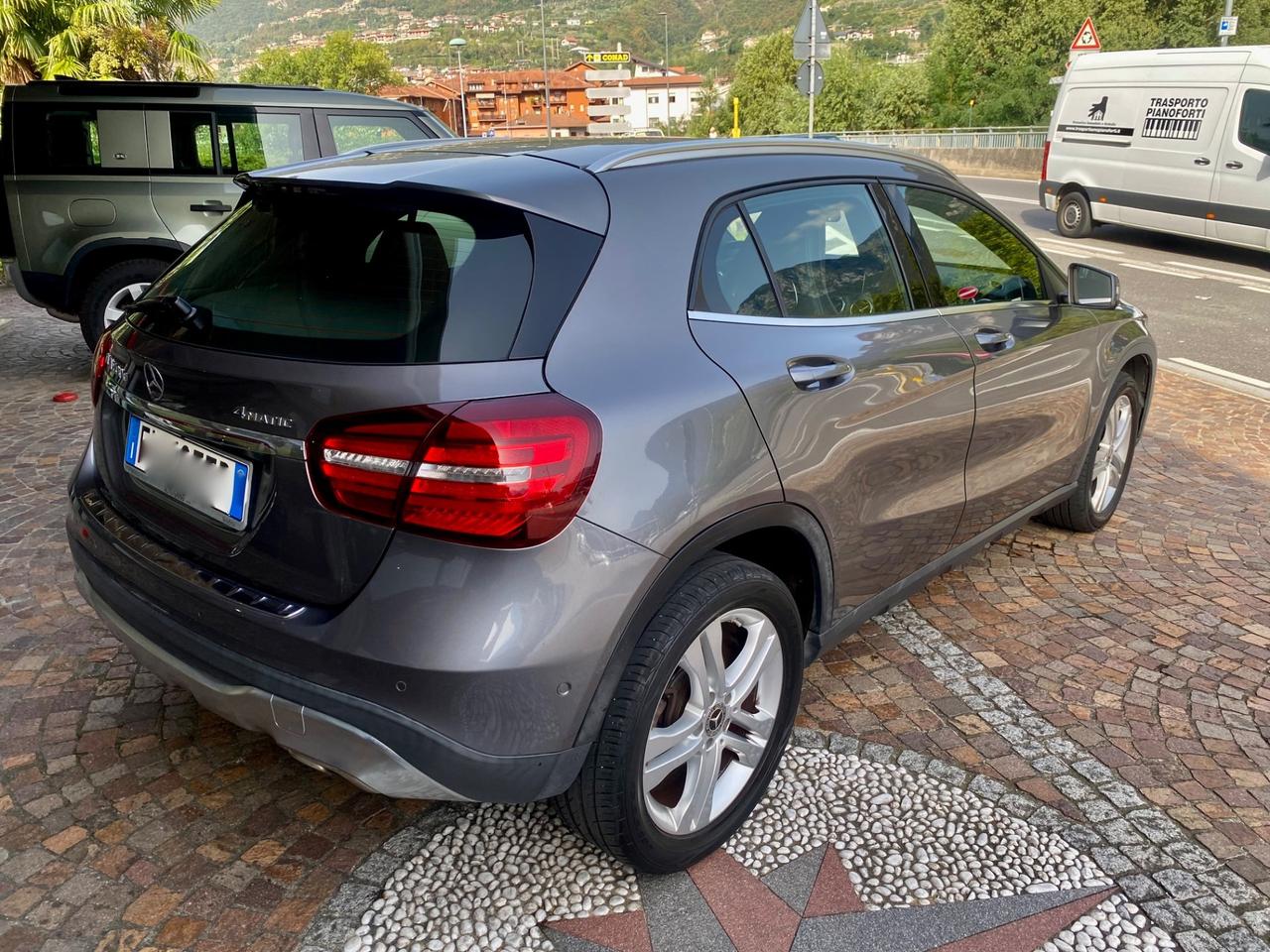 Mercedes-benz GLA 200 d Automatic 4Matic Sport