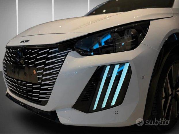 Peugeot 208 GT 1.2 Benzina 100 cv KM0