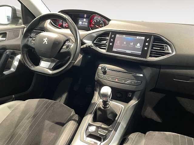 Peugeot 308 1.6BlueHDi 120CV Allure - NEOPATENTATI