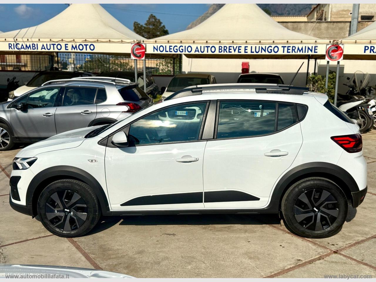 DACIA Sandero Stepway 1.0 TCe 90 CV Expression SOLO 5.000 KM