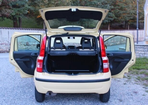 Fiat Panda 1.2 Dynamic Eco LETTERALMENTE PARI AL NUOVO 5PORTE 5POSTI UNICA PROPRIETARIA ASSOLUTA CLIMA