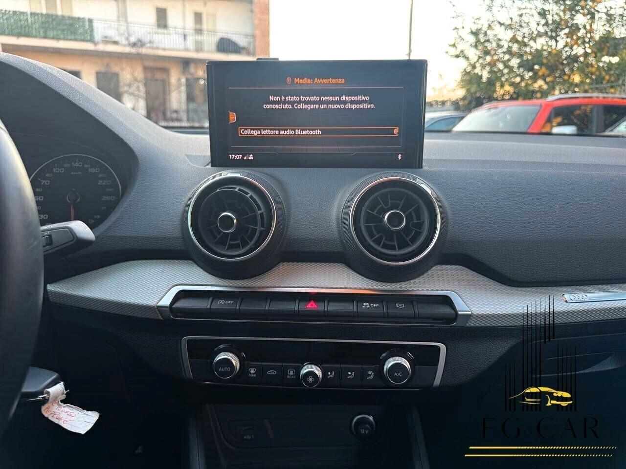 Audi Q2 35 TFSI S tronic Identity Black 11/2022