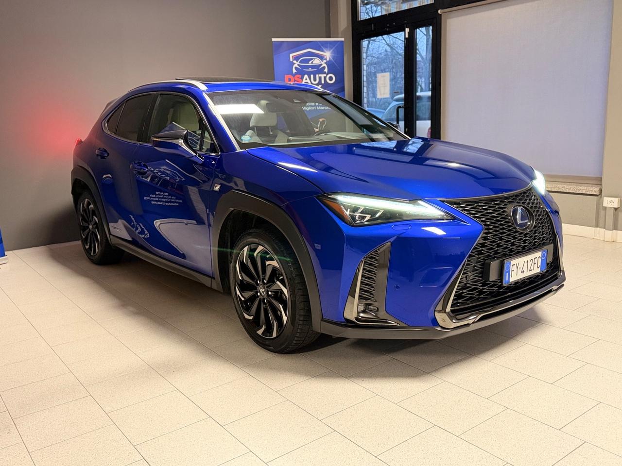 Lexus UX Hybrid 4WD F Sport