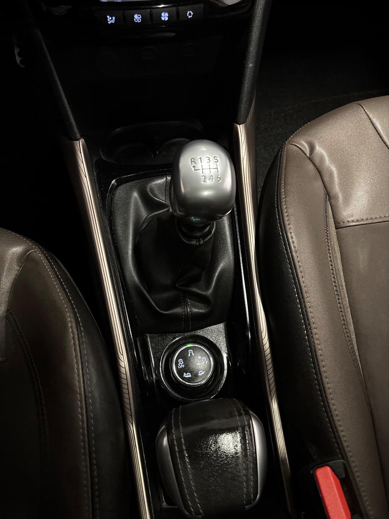 Peugeot 2008 1.6 e-HDi Féline FULL OPT. GANCIO TRAINO