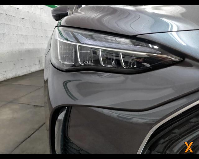 MG EHS Plug-in Hybrid Luxury