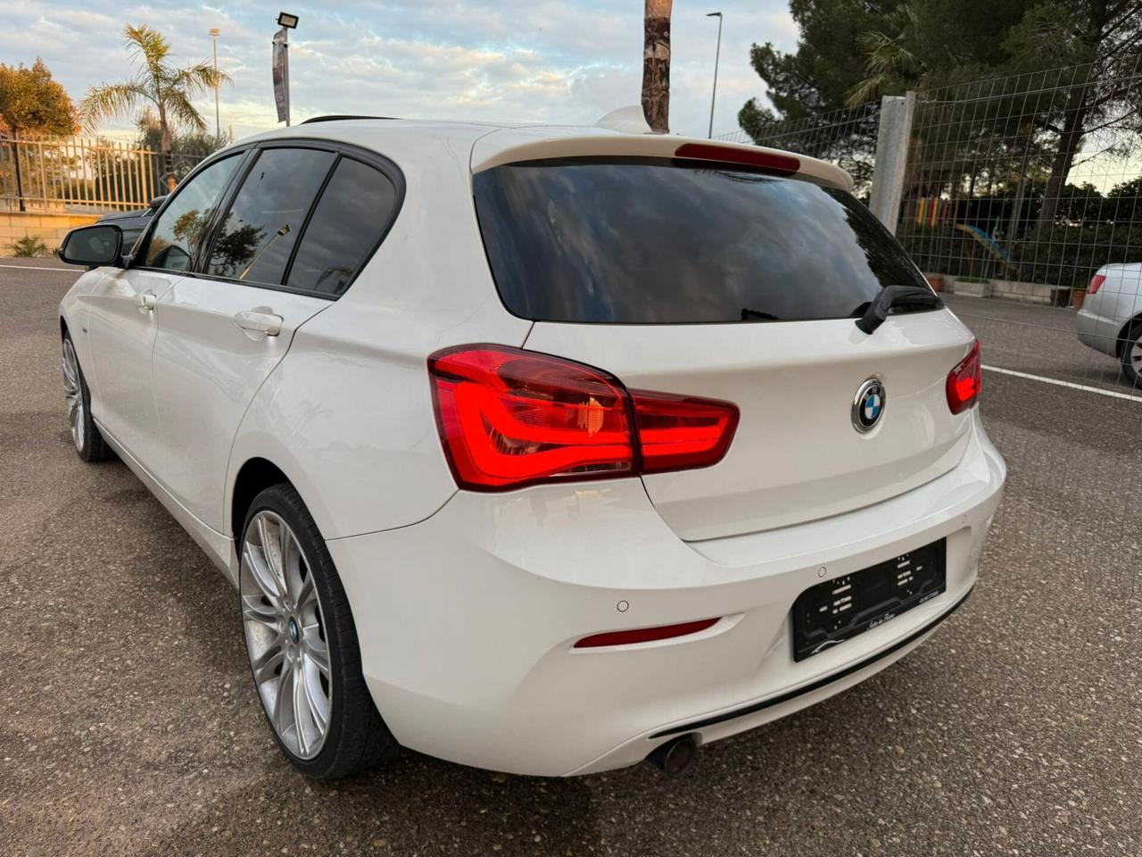 BMW 118 SPORT LINE,TETTUCCIO,FULL OPTIONAL