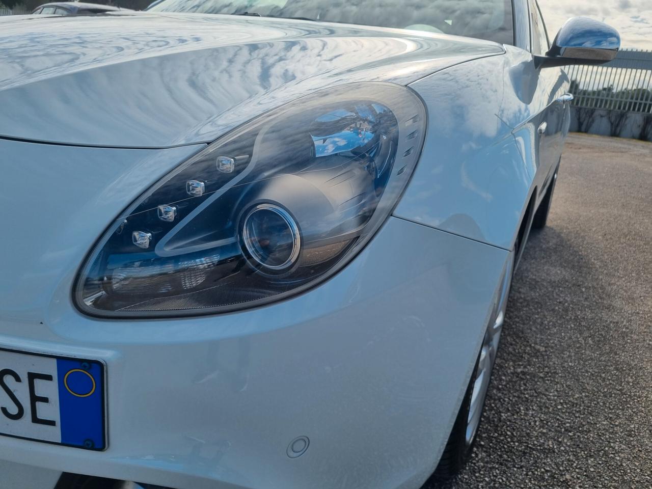 Alfa Romeo Giulietta 1.6 JTDm-2 105 CV Exclusive