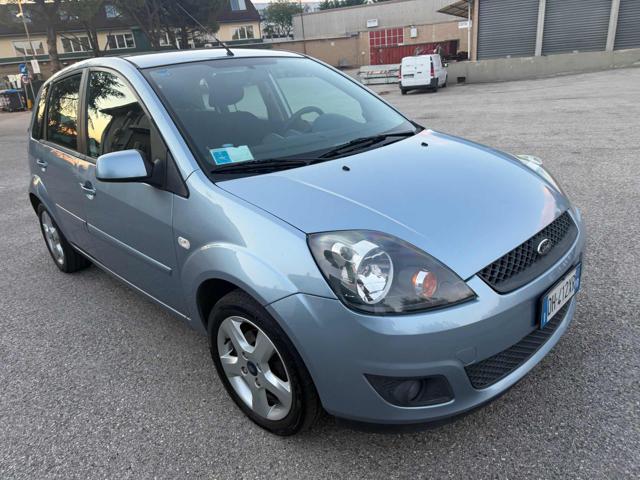 FORD Fiesta 135,996km1.4TDCi 5p Ghia senza lavoro da fare