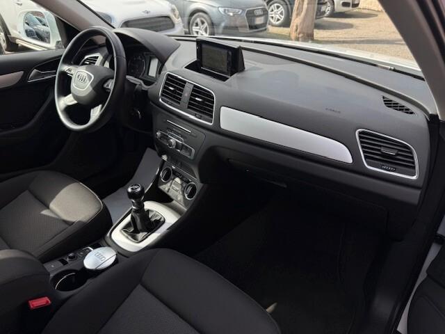 Audi Q3 2.0 TDI 120CV Design - 2016