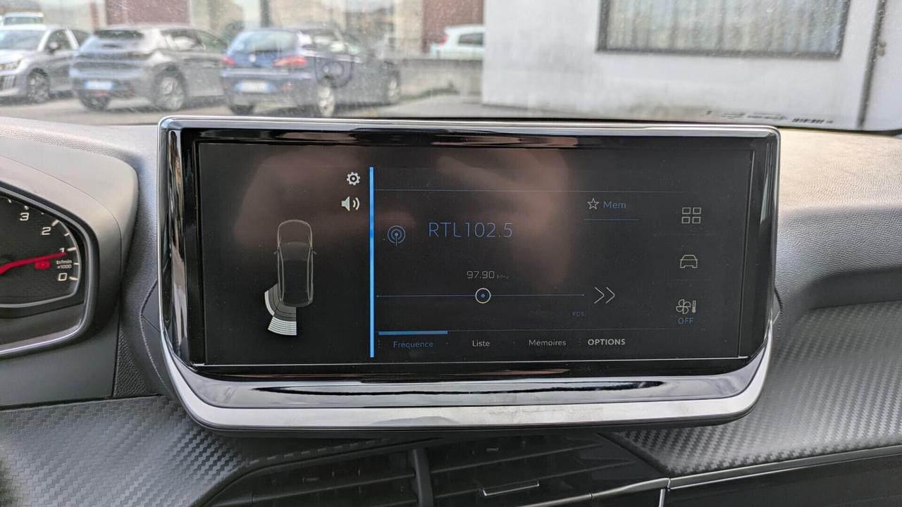 Peugeot 208 100 STYLE