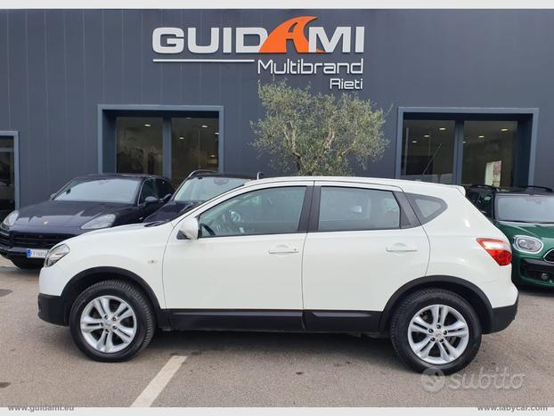 NISSAN Qashqai 1.6 dCi Acenta 4X4 GANCIO TRAINO