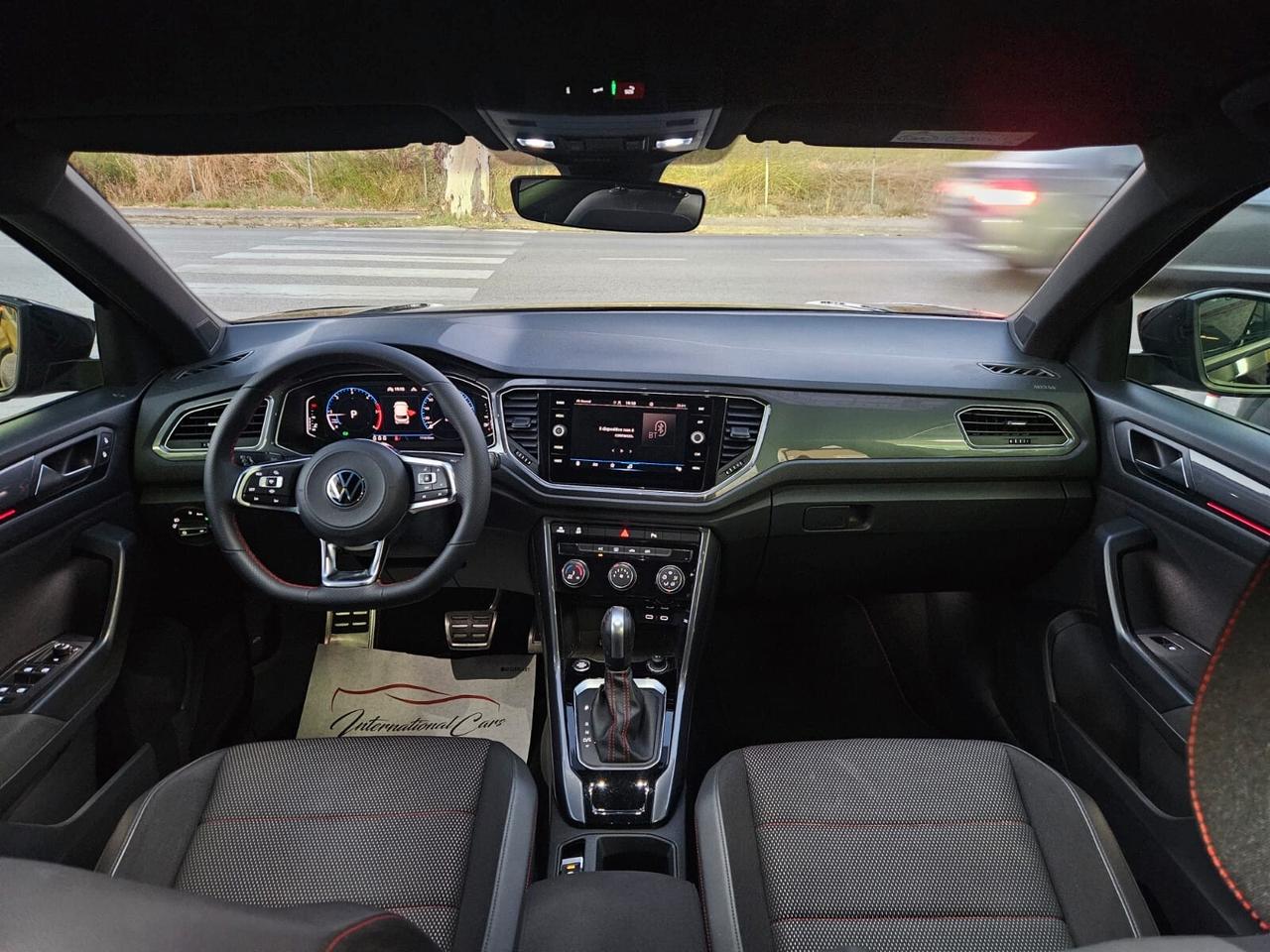 Volkswagen T-Roc RLINE 2.0 150cv automatica DSG
