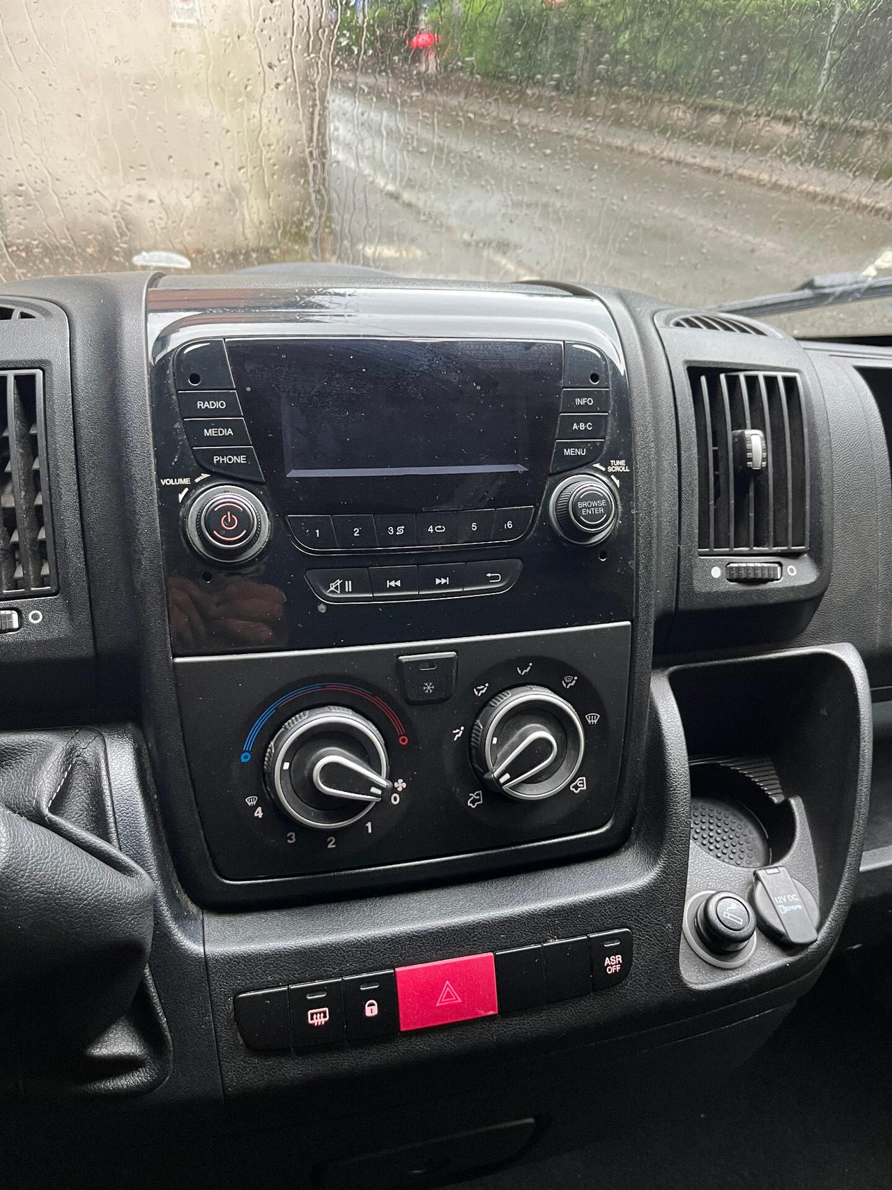 PEUGEOT BOXER 2.0 HDI - EURO 6B - 130 CV - PORTATA 15 Q.LI - LUNGHEZZA 5,41 MT
