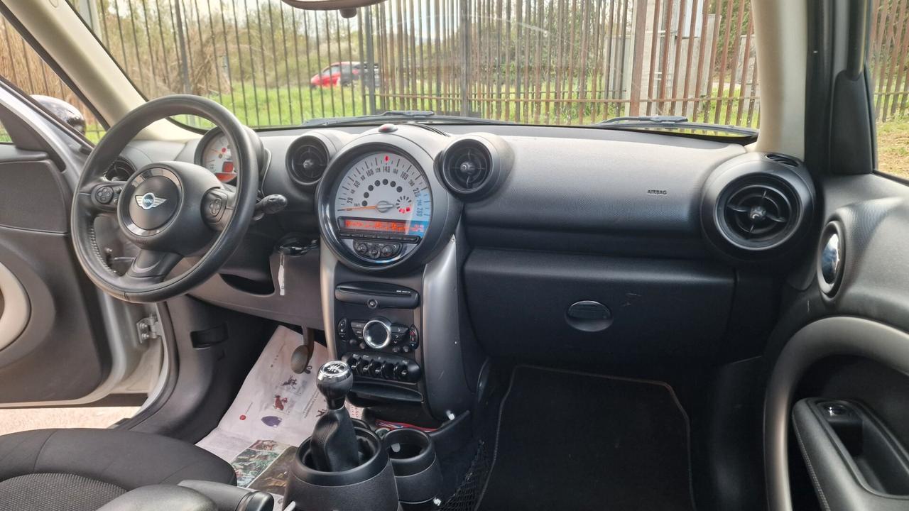 Mini Cooper Countryman 1.6 D "TETTO APRIBILE"