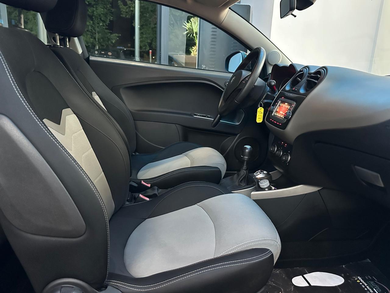 Alfa Romeo MiTo 1.6 JTDm-2 S&S Distinctive