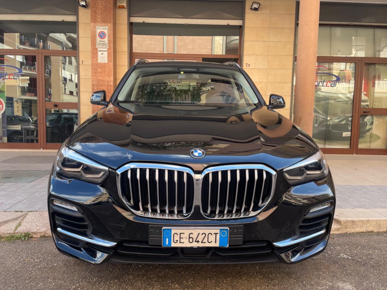 Bmw X5 xDrive25d 231cv 7 posti BUSINESS SPORT "PELLE NAVY LED 21"