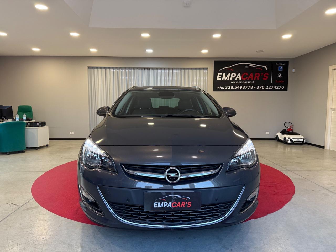 Opel Astra 1.4 Turbo 140CV Sports Tourer GPL Tech Cosmo