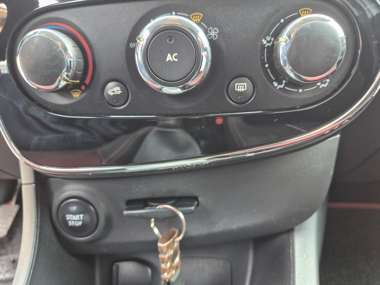 Renault Clio 1.2 75CV GPL 5 porte Live