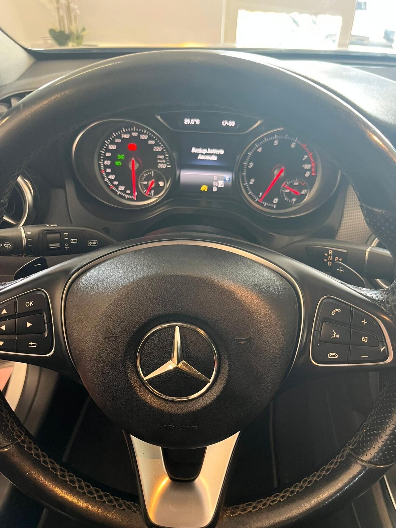 Mercedes-benz GLA 220 Automatic 4Matic Sport