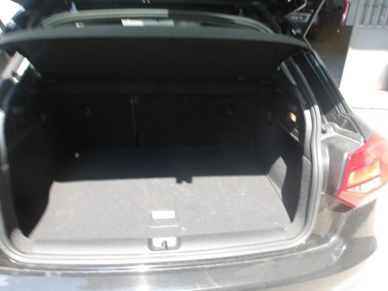 Audi Q2 30 TDI S tronic Business Design