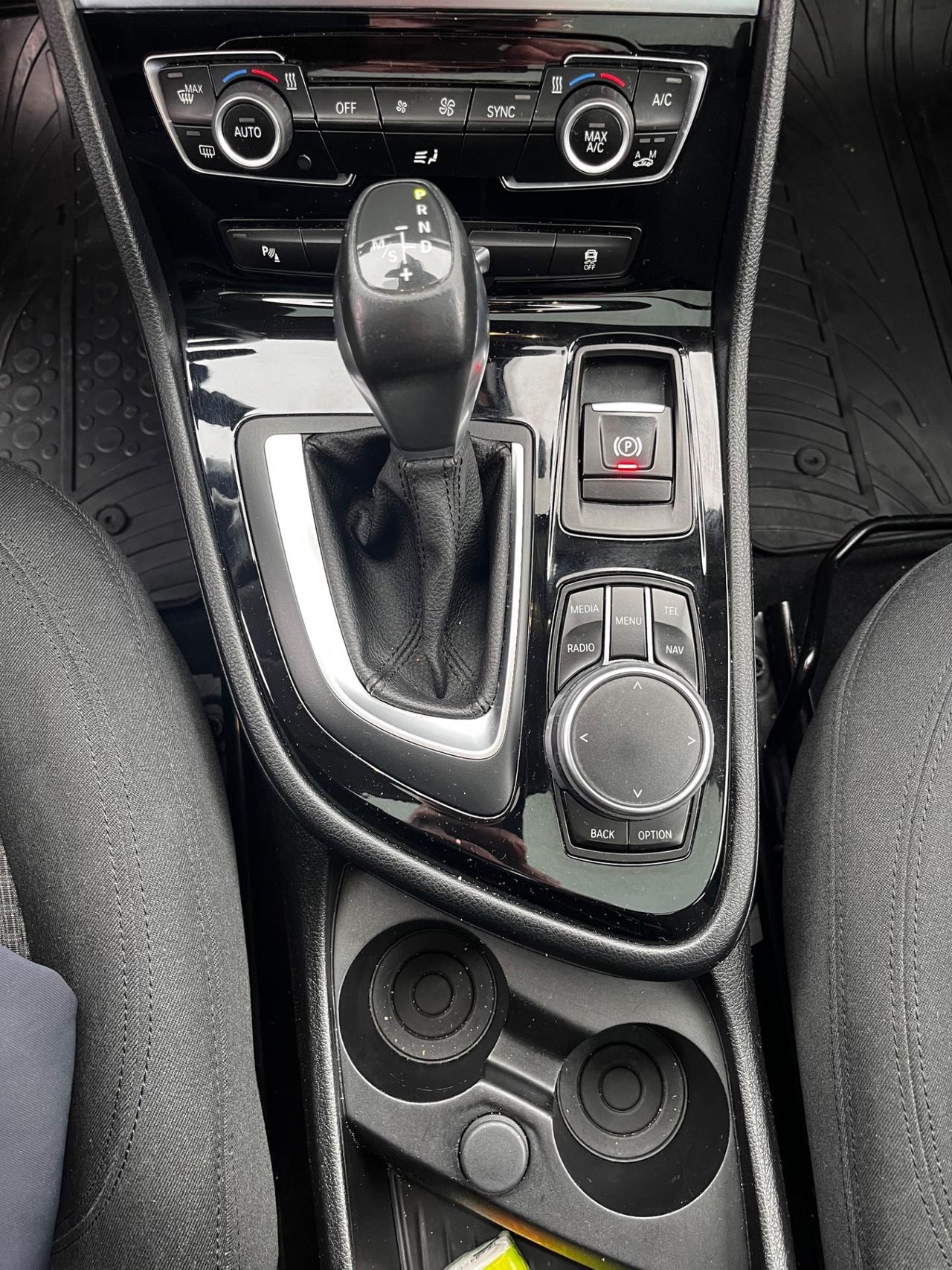 Bmw Active Tourer 218d Luxury