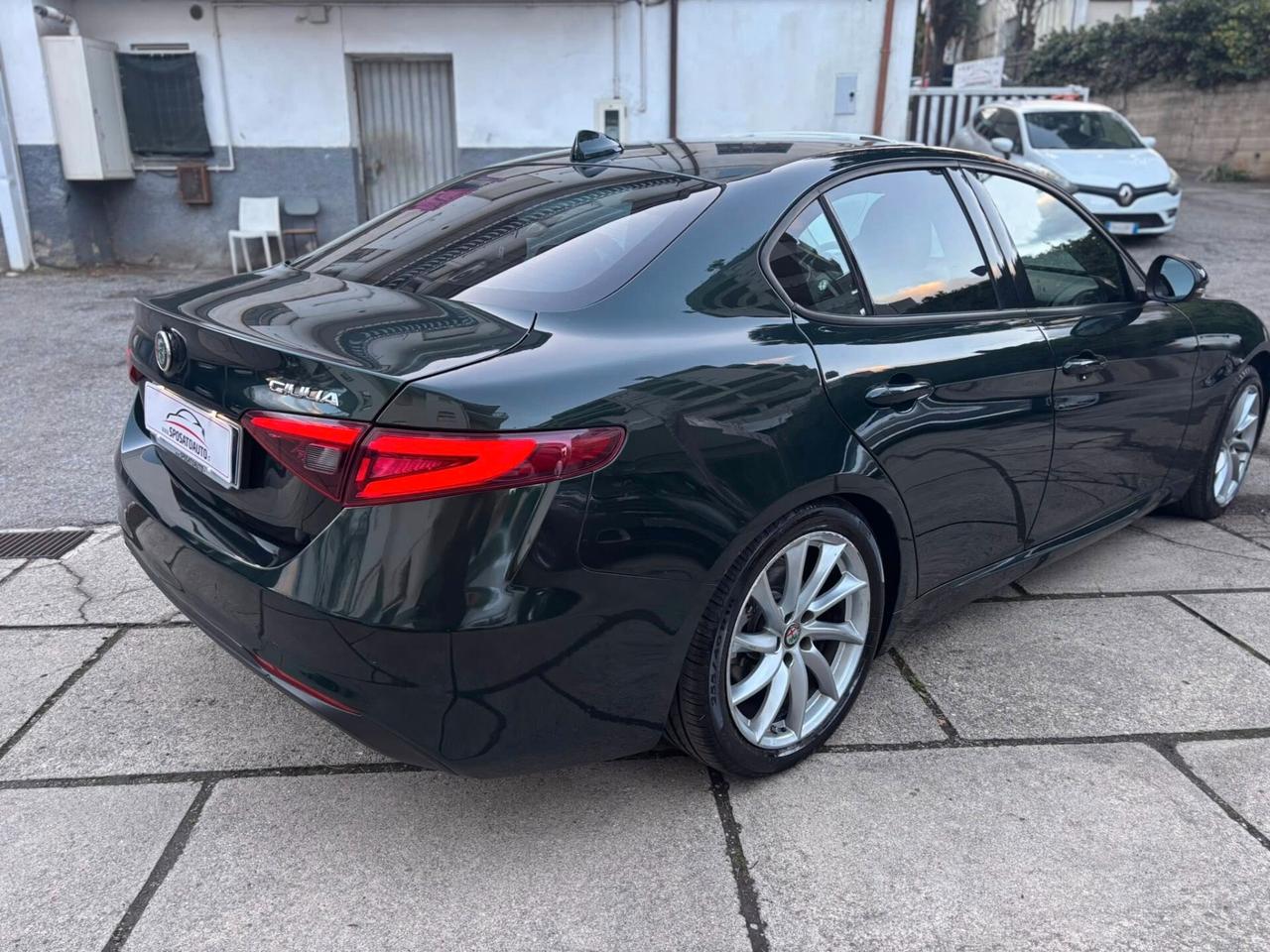Alfa Romeo Giulia 2.2 Turbodiesel 160 CV AT8 Business