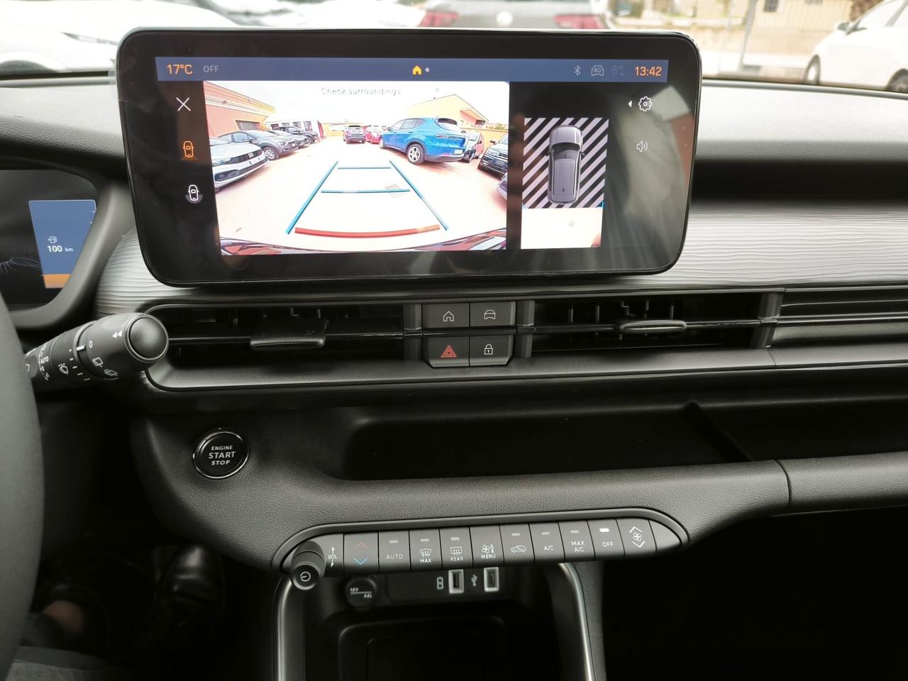 Jeep Avenger 1.2 Turbo 100 CV Altitude