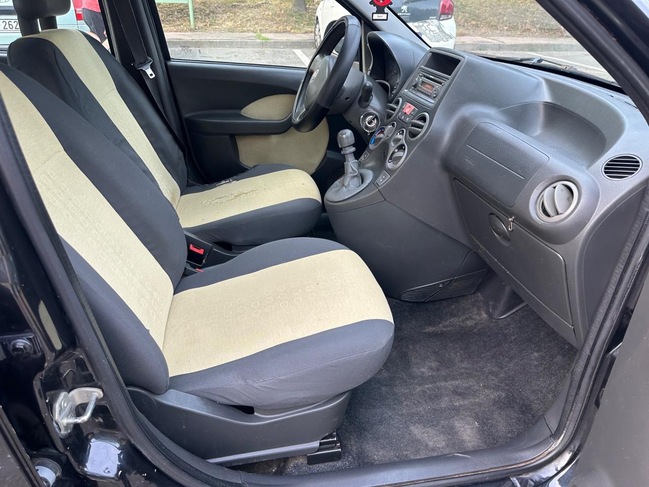 Fiat Panda 1.2 BENZINA EURO 5 NEOPATENTATI