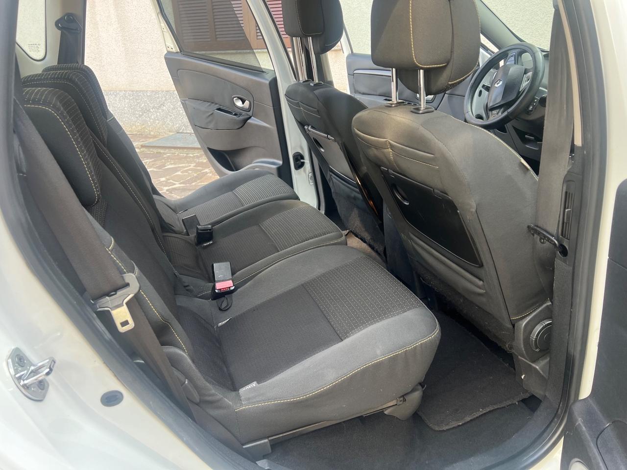 Renault Scenic Scénic X-Mod 1.9 dCi 130CV Dynamique