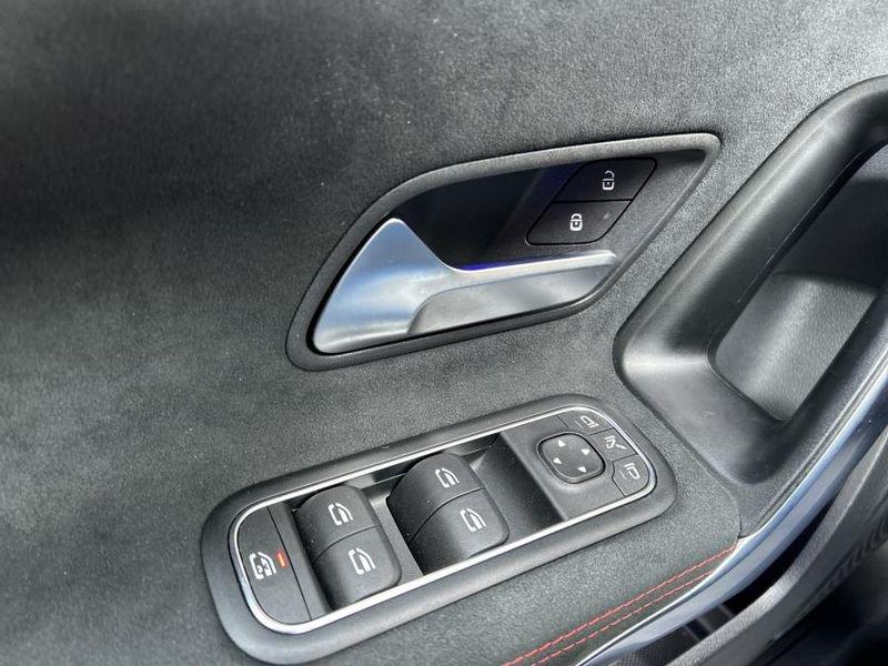 Mercedes-Benz Classe A A 180 d Automatic AMG Line Advanced Plus PARI AL NUOVO