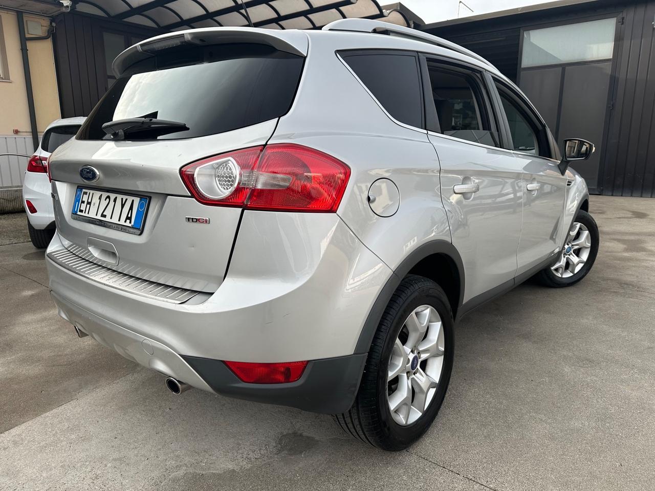 Ford Kuga 2.0 TDCi 140 CV 2WD Titanium DPF