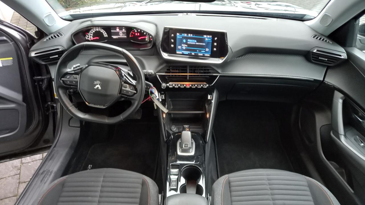 Peugeot 2008 PureTech 130 S&S EAT8 Active Pack