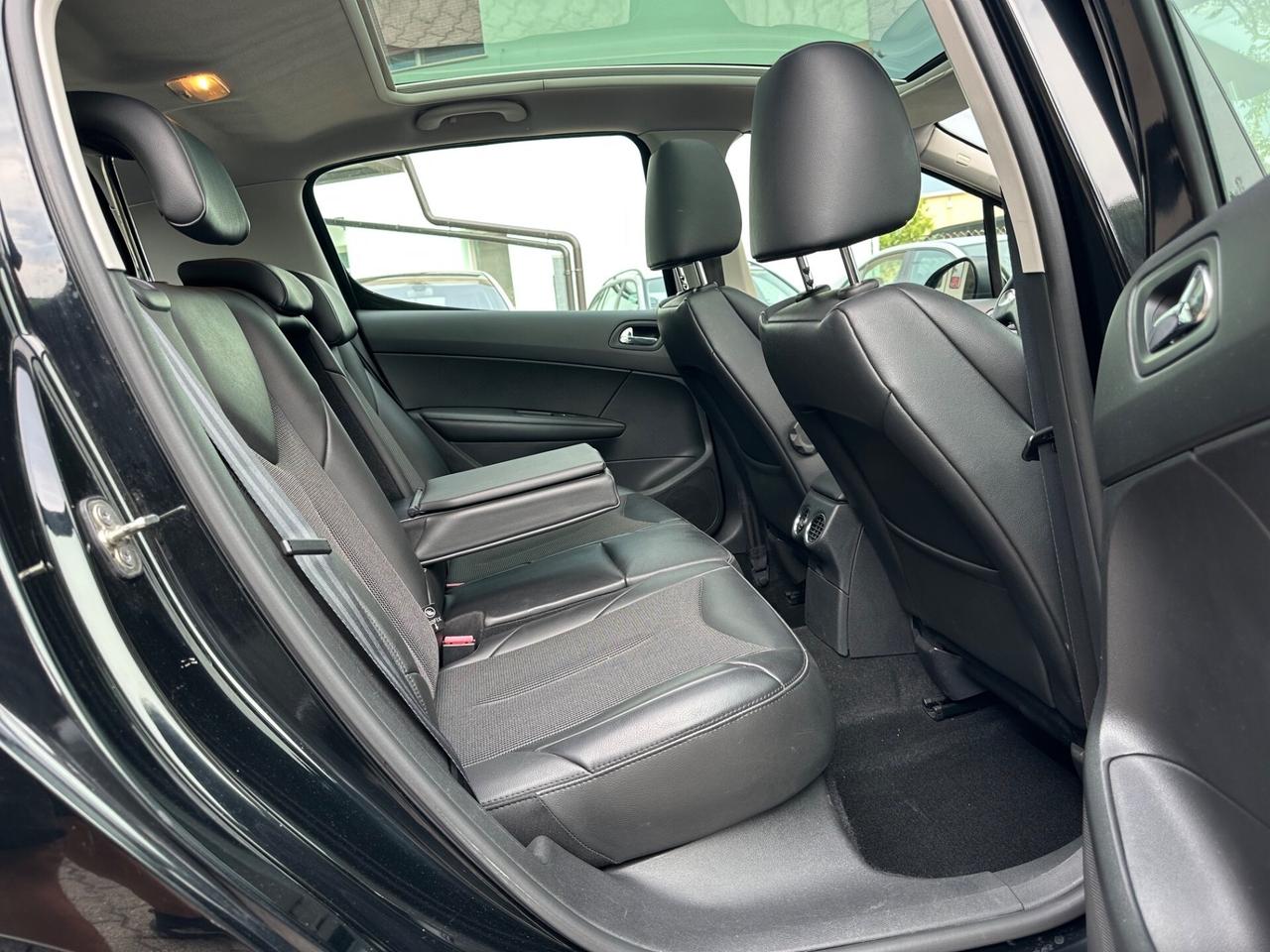 Peugeot 308 1.6 THP 200CV 5p. GTi