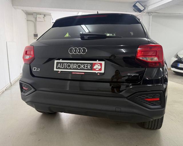 AUDI Q2 35 TDI quattro S tronic Business