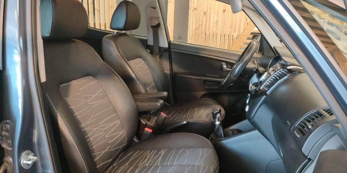 Kia Venga 1.4 crdi Cool 90cv E6