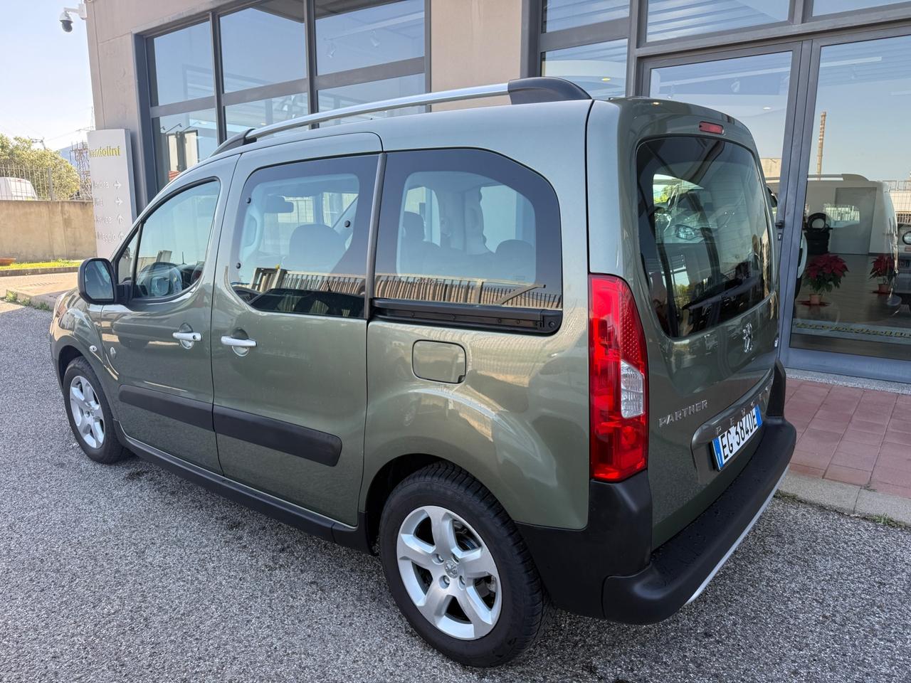 Peugeot Partner Tepee 1.6 HDi 112CV Outdoor