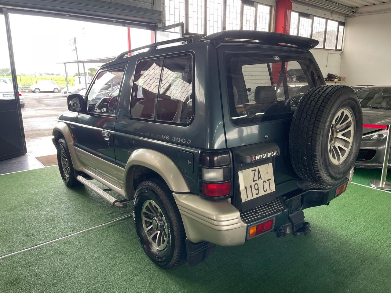 Mitsubishi Pajero 3.0 V6 GLS GPL Gancio PERMUTE RATE