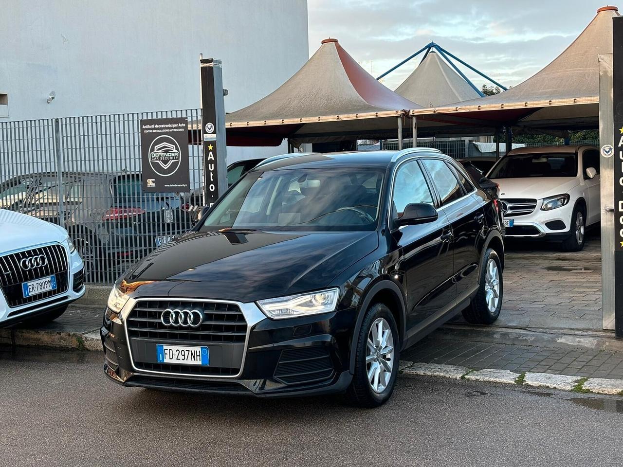 Audi Q3 2.0 TDI 120cv NEOPATENTATI - 2016