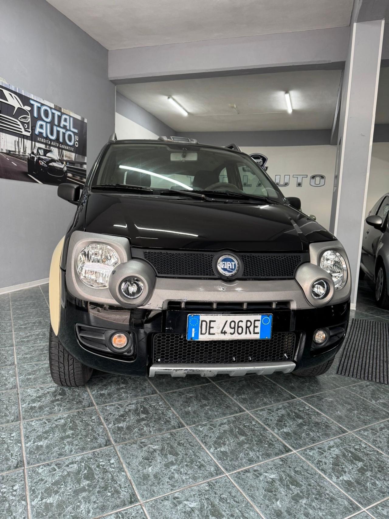 Fiat Panda 1.3 MJT 16V 4x4 Monster