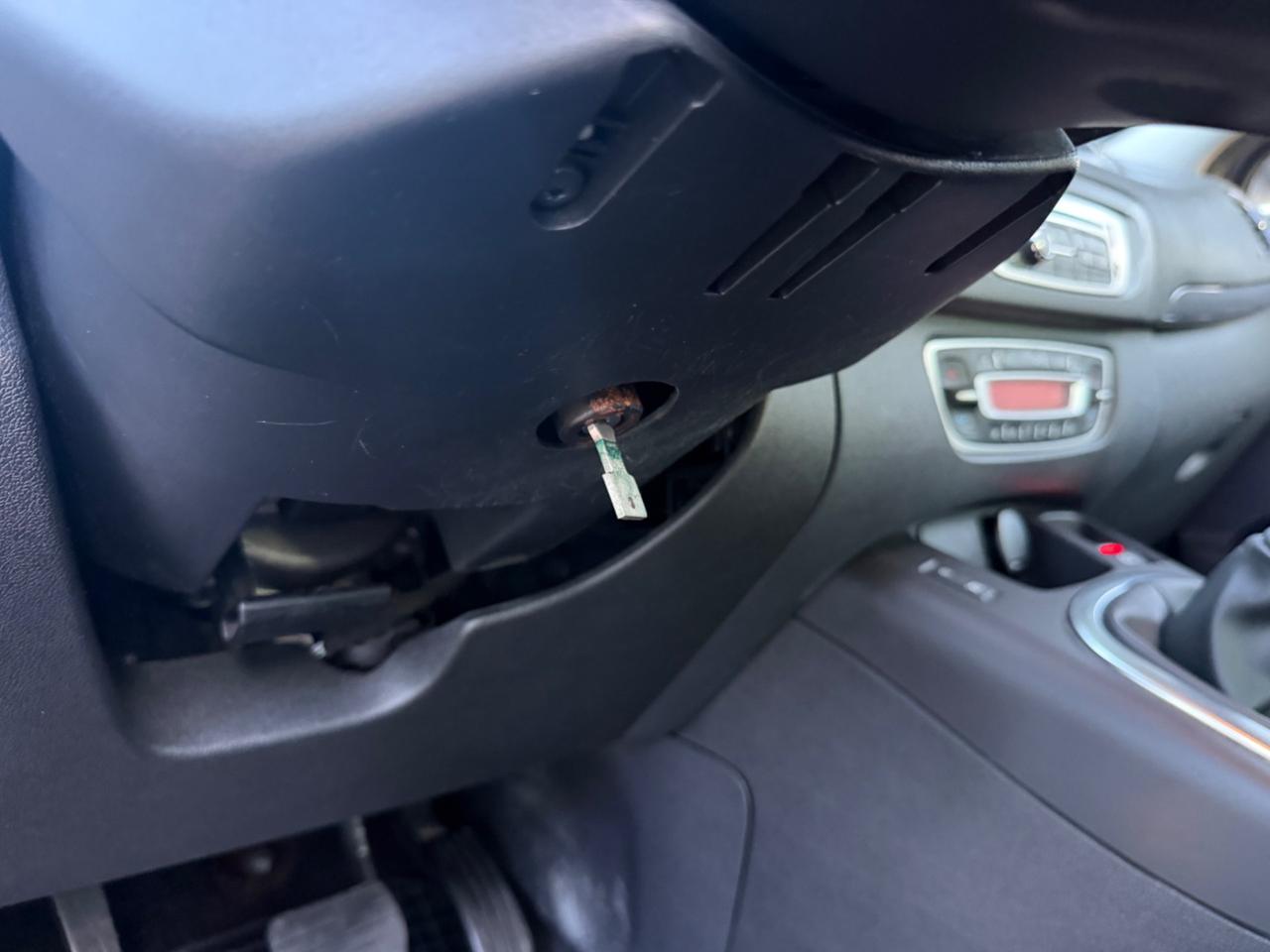Renault Scenic XMod 1.5 dCi 110 CV 2016