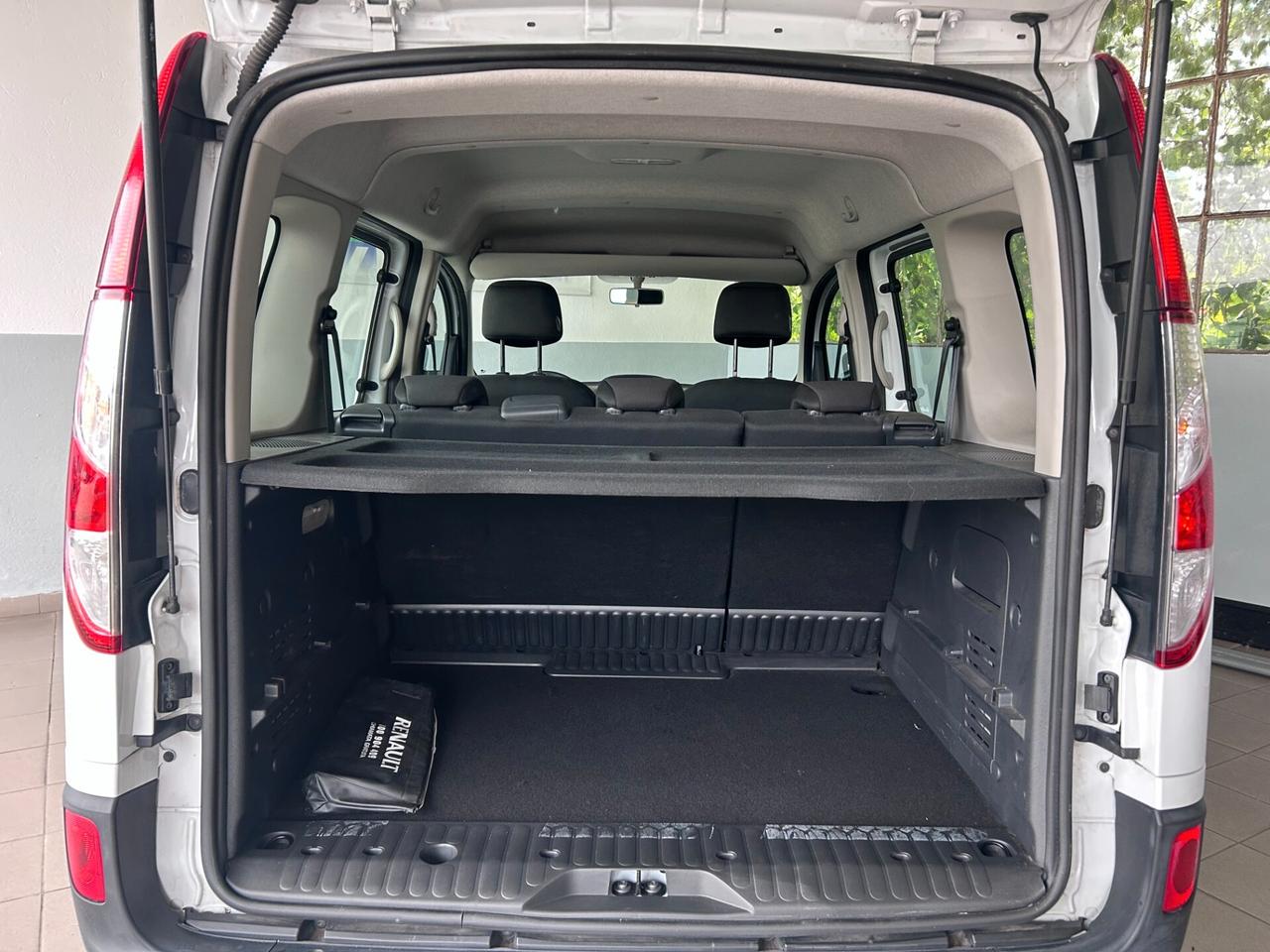 Renault Kangoo Blue dCi 95CV 5 porte 5 POSTI , VETTURA,FATTURABILE IVA