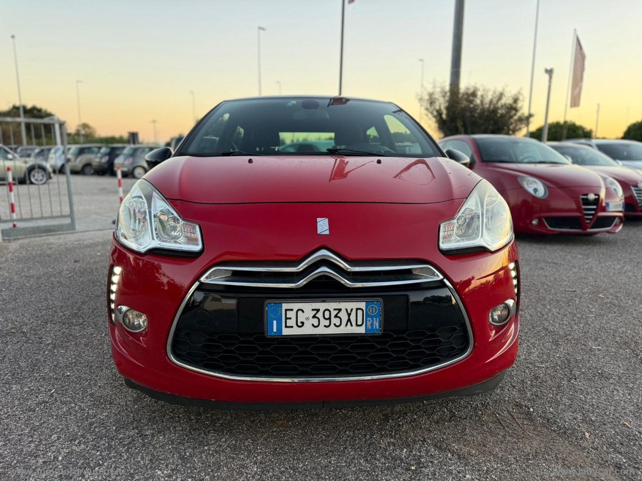 DS AUTOMOBILES DS 3 1.6 e-HDi 90 airdream EXCLUSIVE